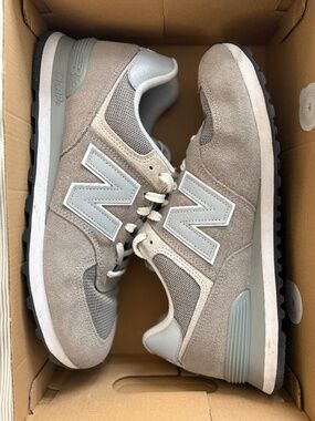New Balance 574 Core, Grey, Size 11.5